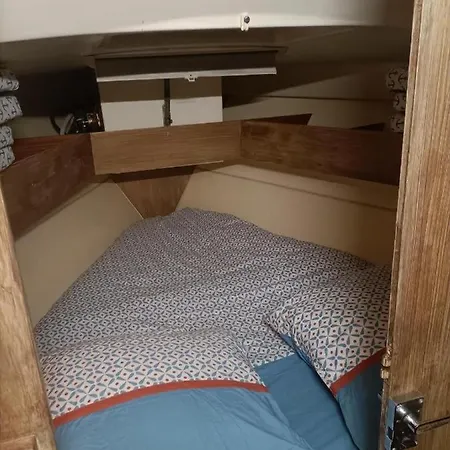 Nuit Insolite Sur Un Bateau * Canet-en-Roussillon
