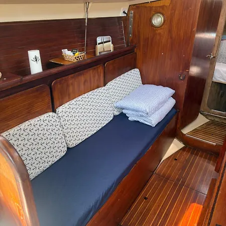 Nuit Insolite Sur Un Bateau